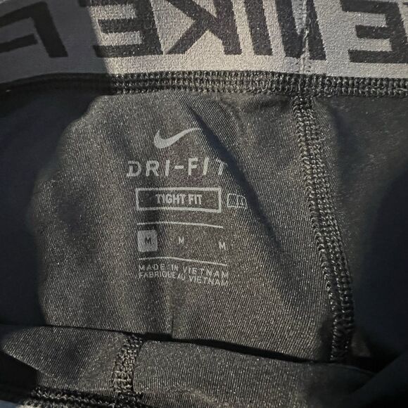 Lot 2 Nike Pro Dri Fit Tight Mens M Black Gray Cropped Leggings Workout Athletic - Picture 7 of 16